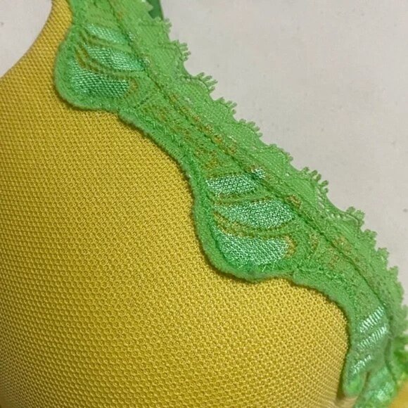 Victoria’s Secret Plunge Padded Mesh & Lace Push-up Underwire Bra 36B - Picture 6 of 17